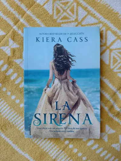 Libro 'La Sirena' de Kiera Cass - miniatura 1