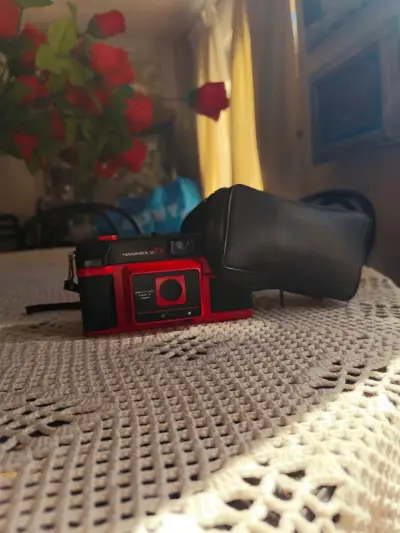 Cámara Hanimex 35 FX roja - miniatura 1