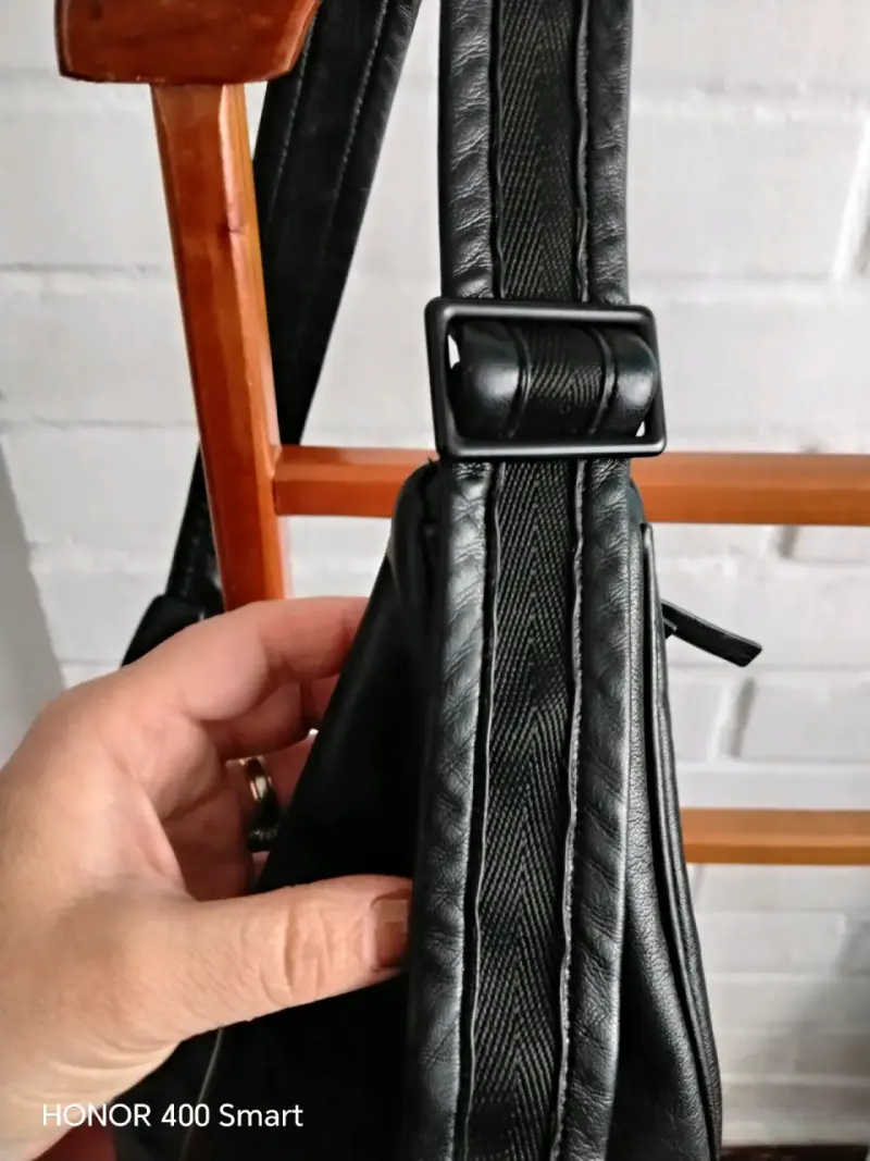 Cartera Zara y roja Isadora - 2