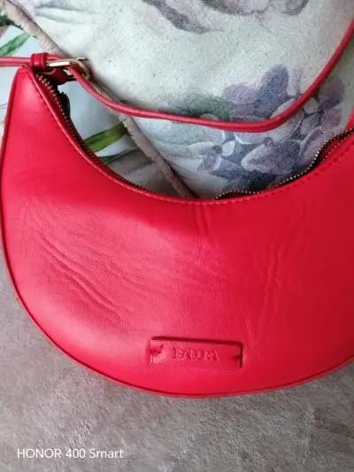 Cartera Zara y roja Isadora - miniatura 5