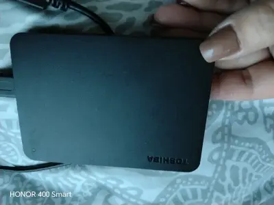 Disco duro Toshiba 1TB USB 3.0 - miniatura 2