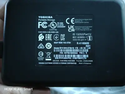 Disco duro Toshiba 1TB USB 3.0 - miniatura 3
