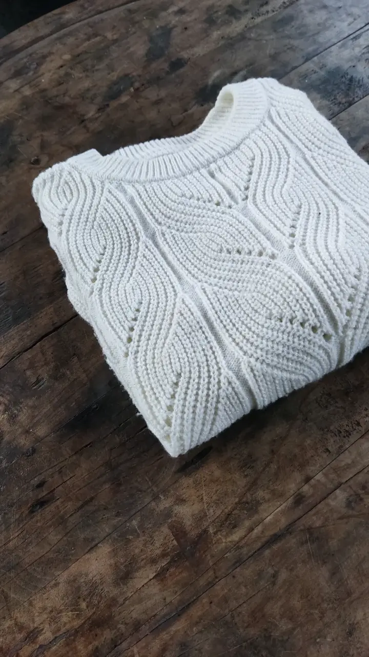 Sweater blanco tejido - 4
