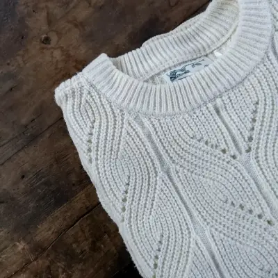 Sweater blanco tejido - miniatura 5