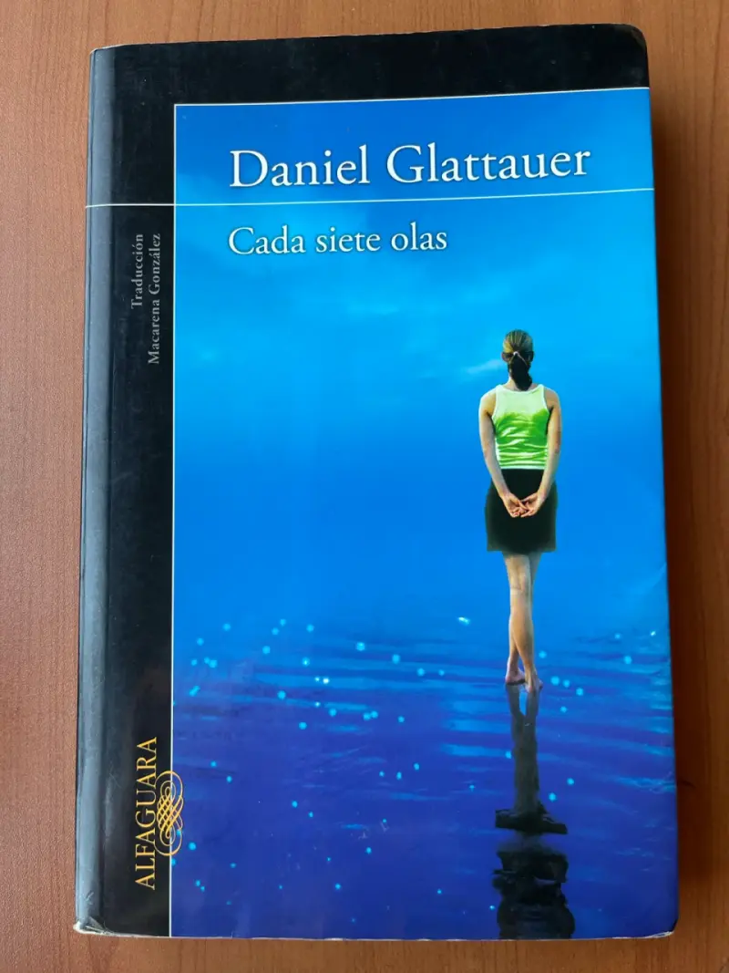 Libro Cada siete olas - 1
