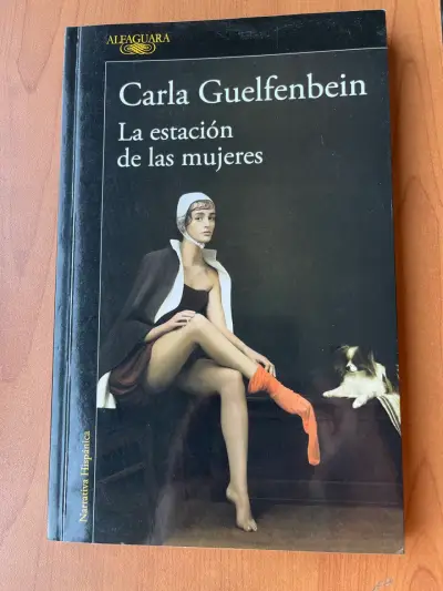 Libro 'La estación de las mujeres' - miniatura 1