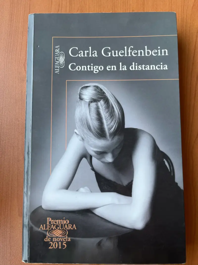 Libro Contigo en la Distancia - 1