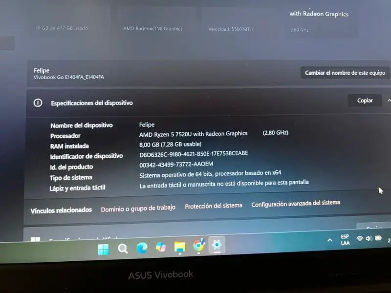 Laptop ASUS VivoBook - 4