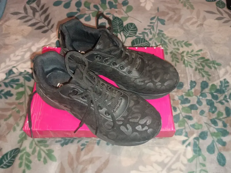 Varios zapatos entre 35 y  36 nuevos y usados - 3