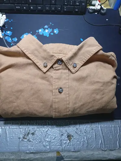 Camisa marrón de hombre - miniatura 1