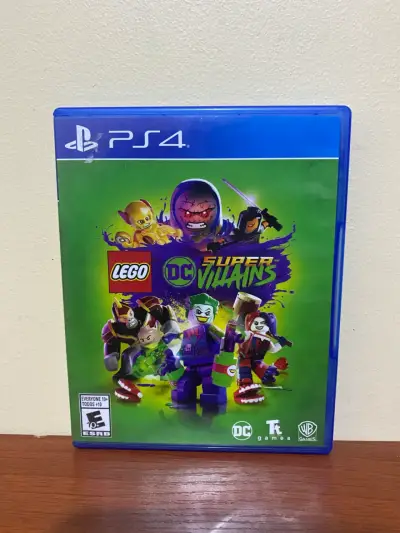 Juego PS4 LEGO DC Super Villanos - miniatura 1