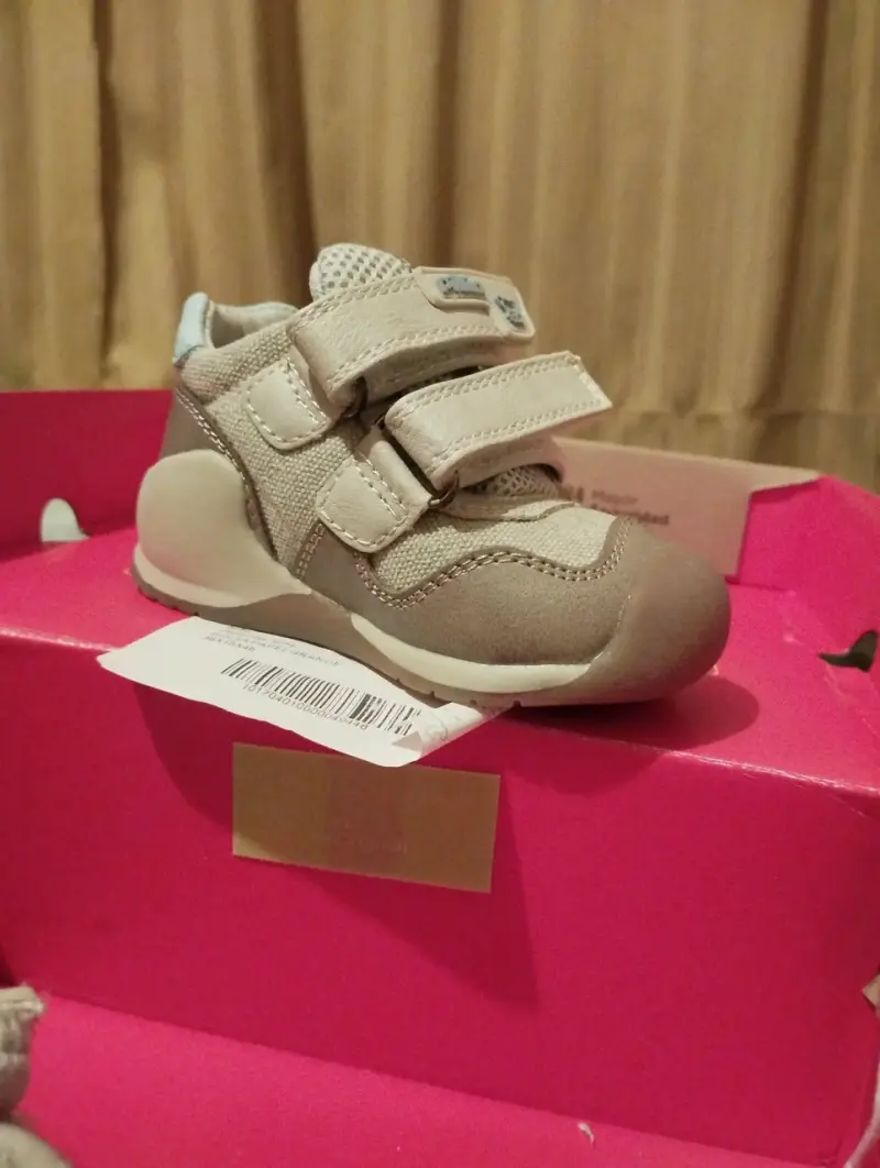 Zapatos infantiles beige Pillin Talla 18 - 2