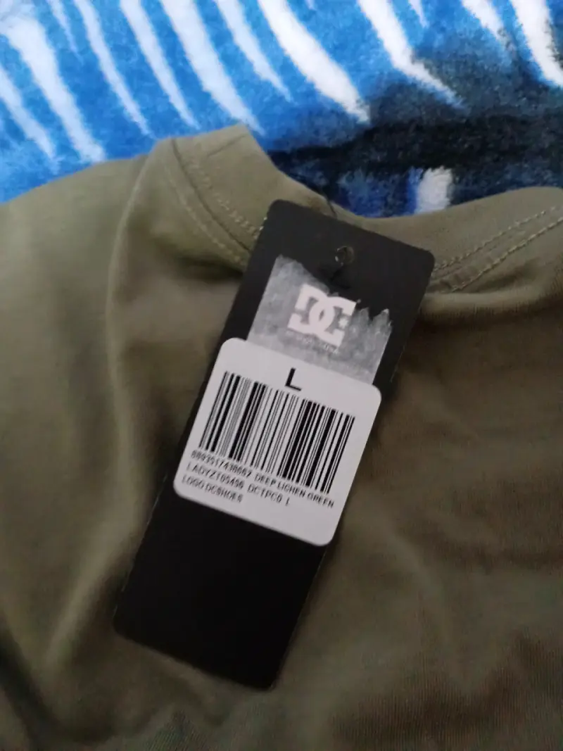 Polera DC verde - 3