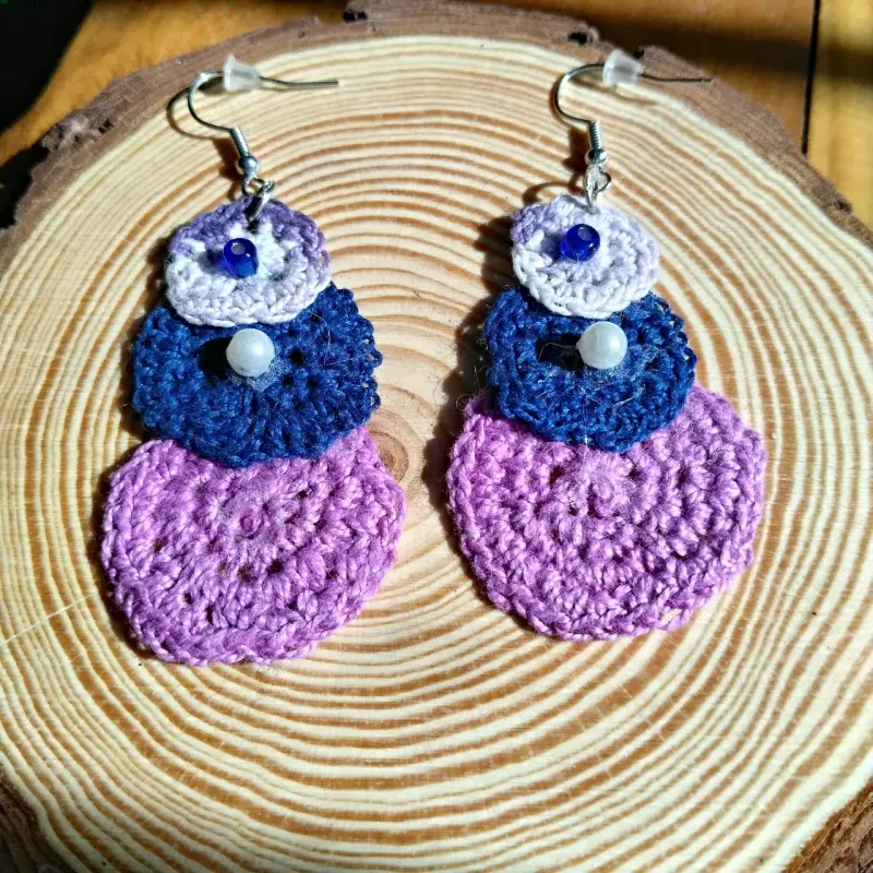 Aros tejidos a crochet amarillo y blanco - 6