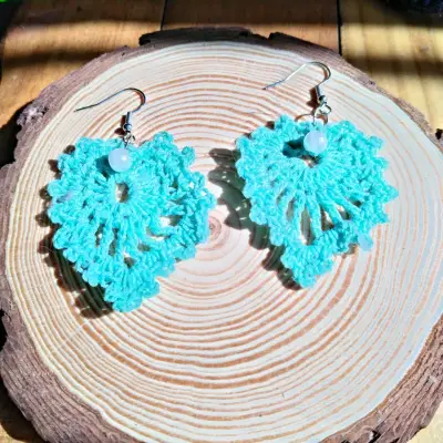 Aros tejidos con diseño floral - miniatura 3