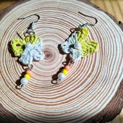 Aros tejidos con diseño floral - miniatura 5