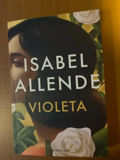 Libro 'Violeta' de Isabel Allende - miniatura 1