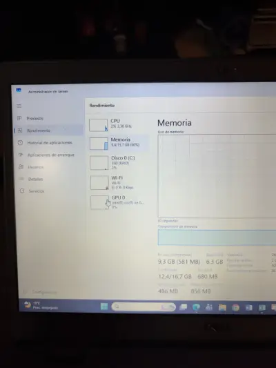 Notebook Dell en buen estado - miniatura 2