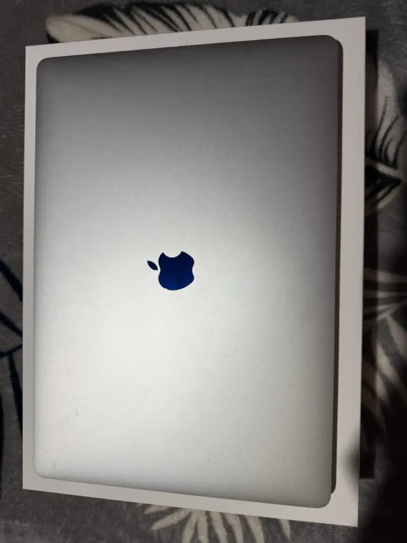 Macbook pro 2019 16 pulgadas touchbar - 1