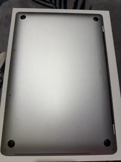 Macbook pro 2019 16 pulgadas touchbar - miniatura 2
