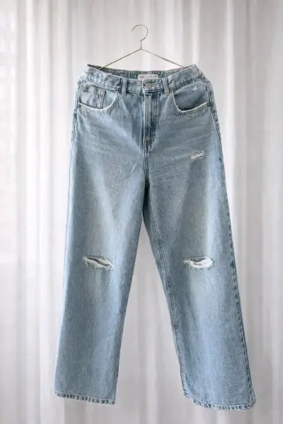 Jeans azul desgastado - miniatura 1