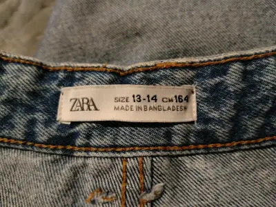 Jeans azul desgastado - miniatura 3