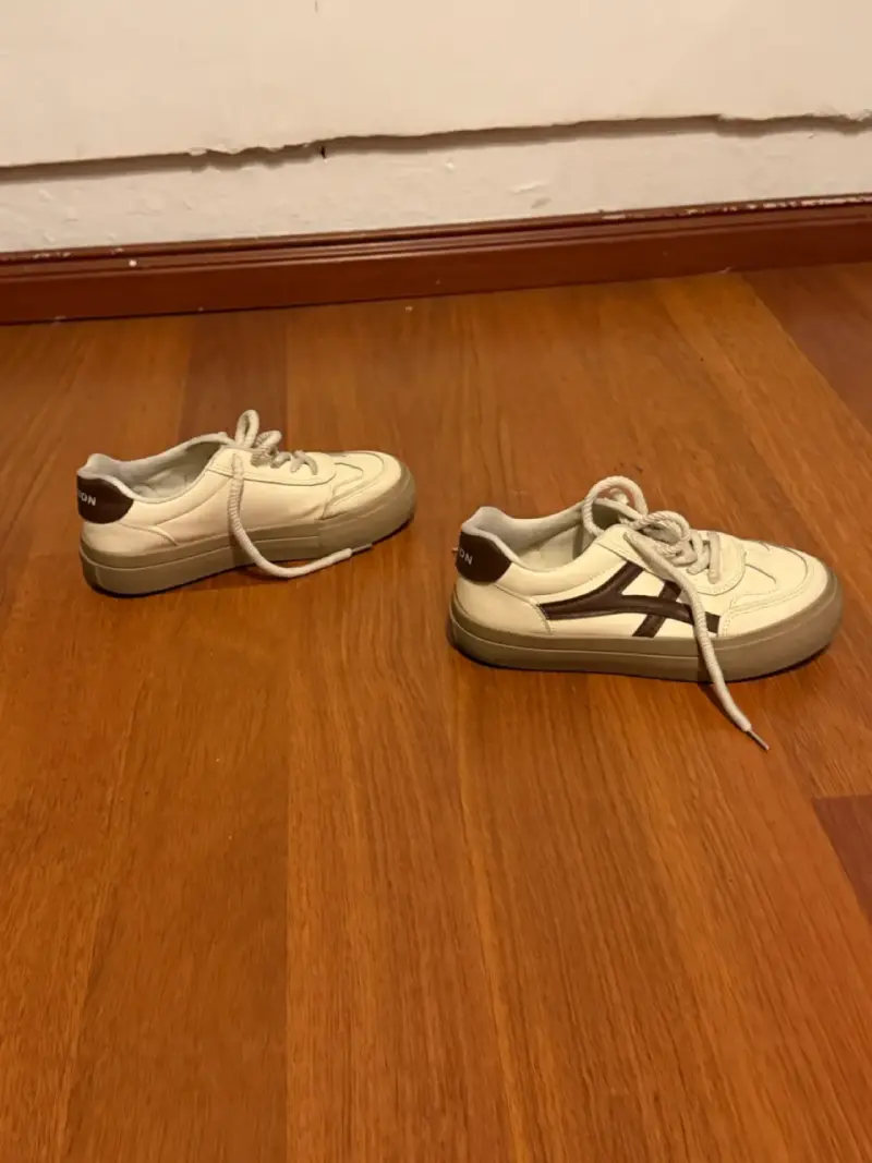 Zapatillas blancas de calle - 3