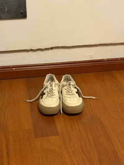 Zapatillas blancas de calle - miniatura 6