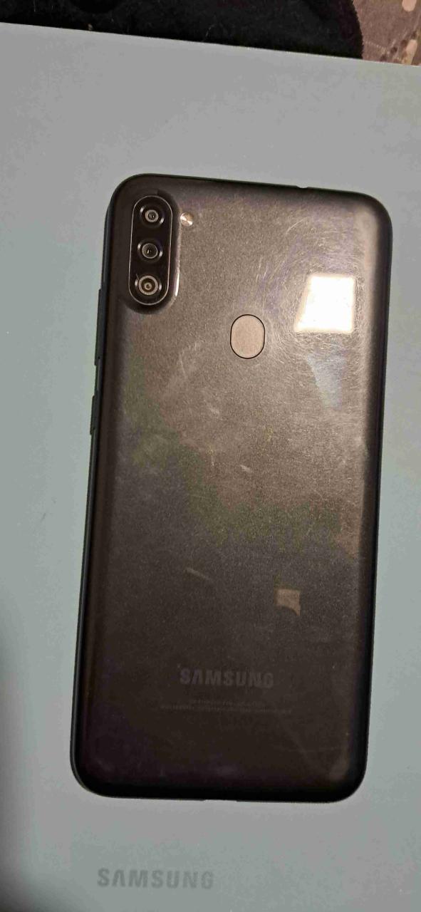 Smartphone Samsung negro usado - 1