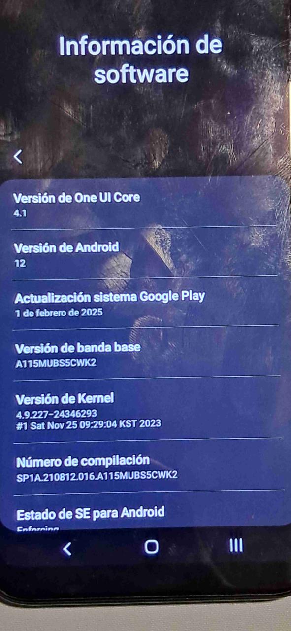 Smartphone Samsung negro usado - 3