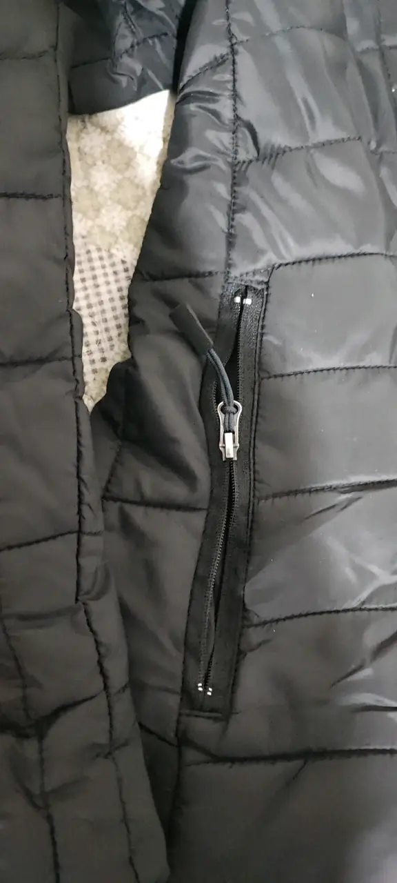 $6.000 Chaqueta acolchada negra - 2