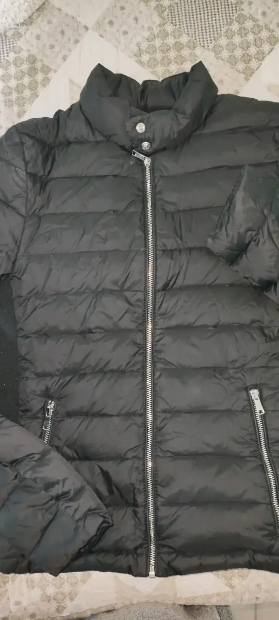 Chaqueta ZARA, negra ajustada - 2