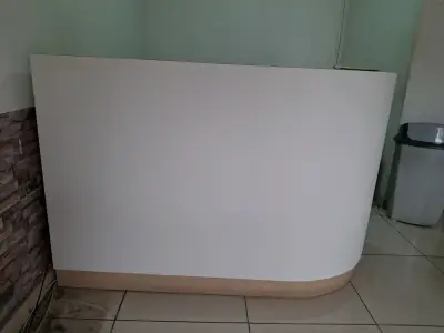 Mostrador de recepción blanco - miniatura 1