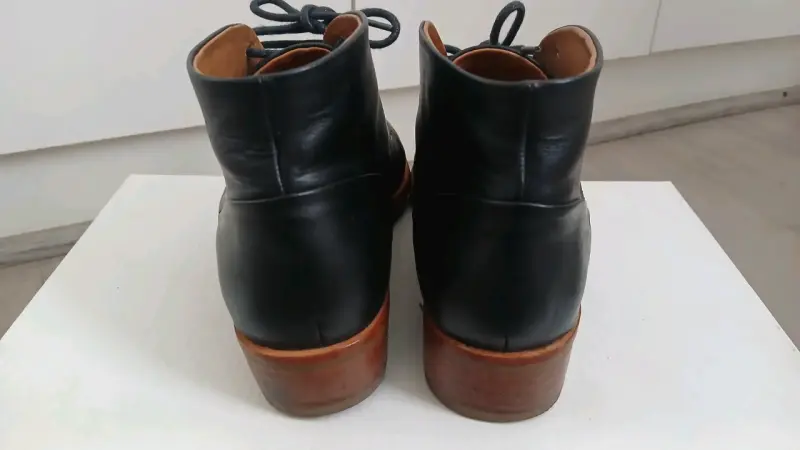 Botines negros de cuero - 2