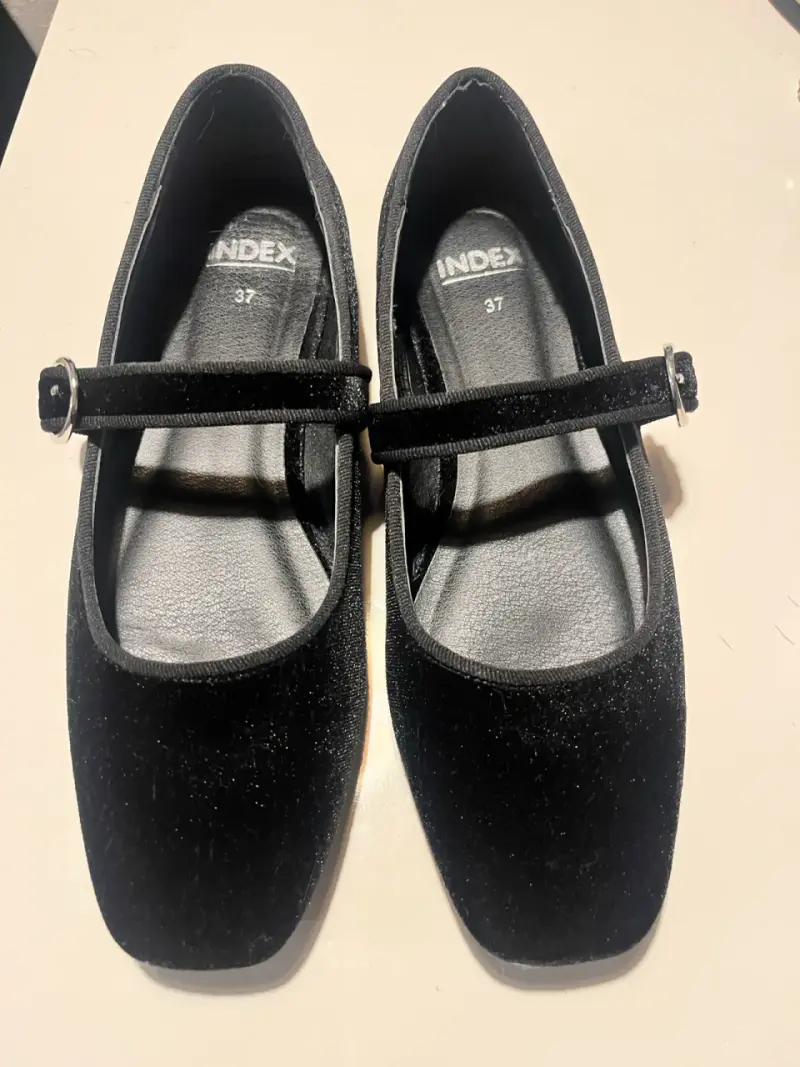Ballerinas Negras Index N•37 - 3