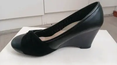 Zapatos de tacón  negros - miniatura 4