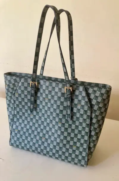 Bolso tote Guess diseño geométrico - miniatura 2