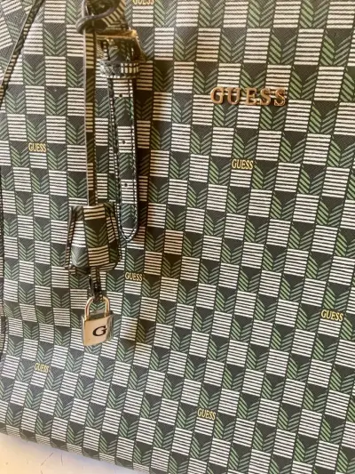 Bolso tote Guess diseño geométrico - miniatura 4
