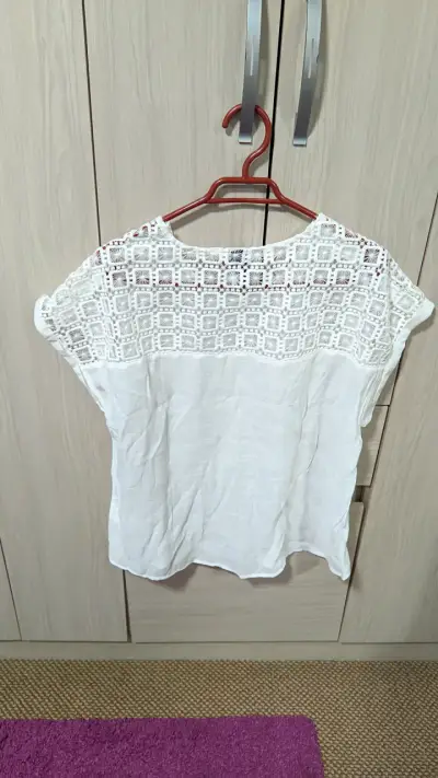 Blusa blanca  botones decorativos Lorenz di Pontti - miniatura 2