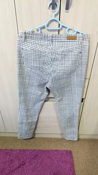 Pantalón a cuadros blanco y negro 42 - miniatura 2