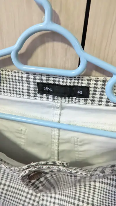 Pantalón a cuadros blanco y negro 42 - miniatura 3