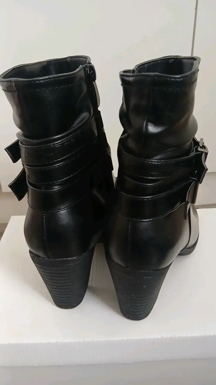 Botines negros de taco - 3