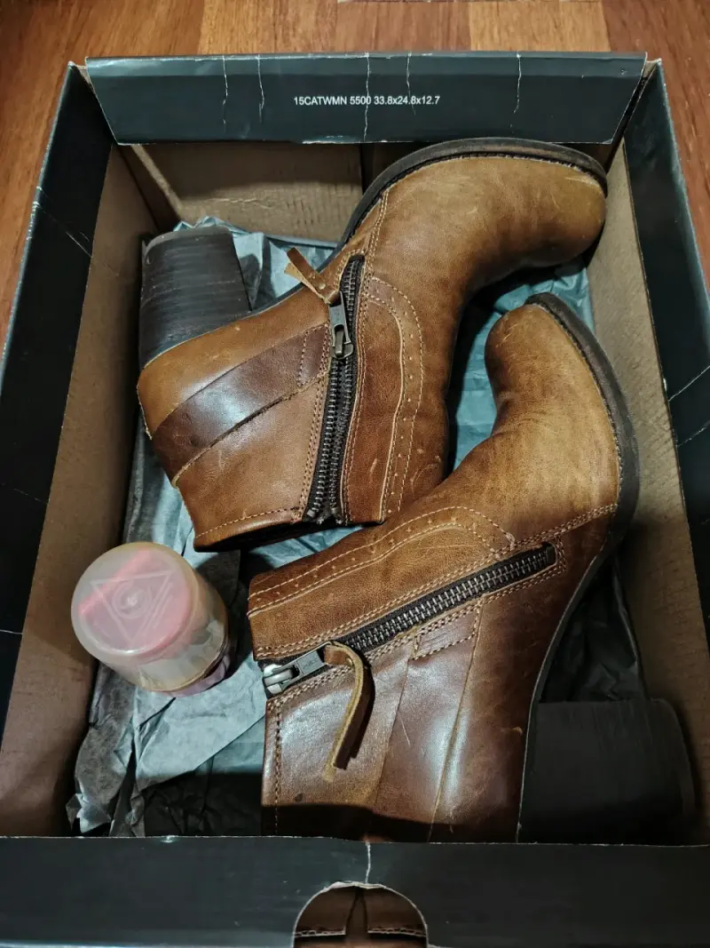Botines de cuero marrón CAT - 3