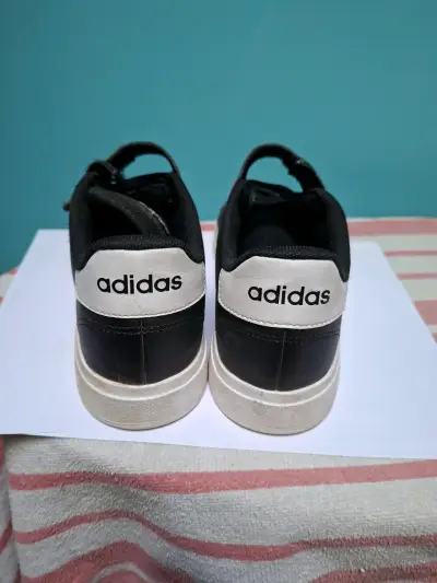 Zapatillas Adidas negras Grand Court - miniatura 3