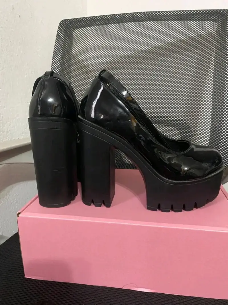 Zapatos de cuero negros con plataforma - 4