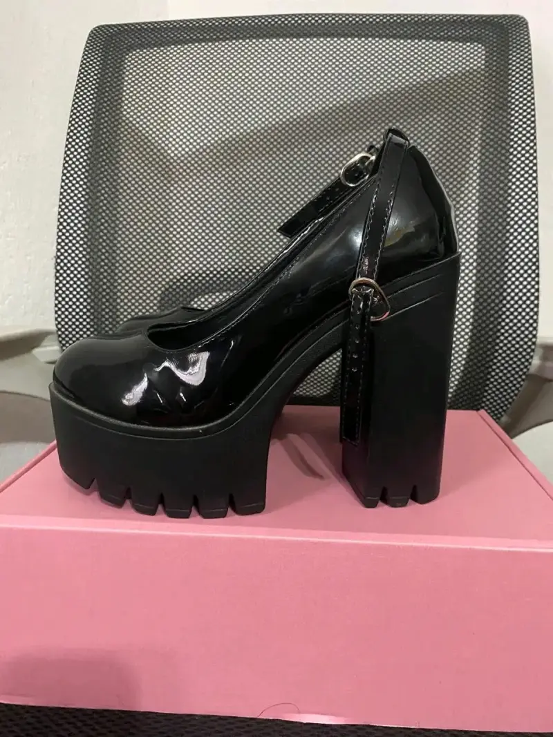 Zapatos de cuero negros con plataforma - 5