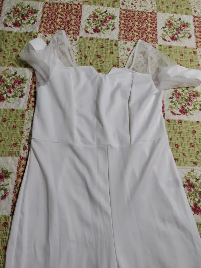 Vestido de novia blanco elegante - 4