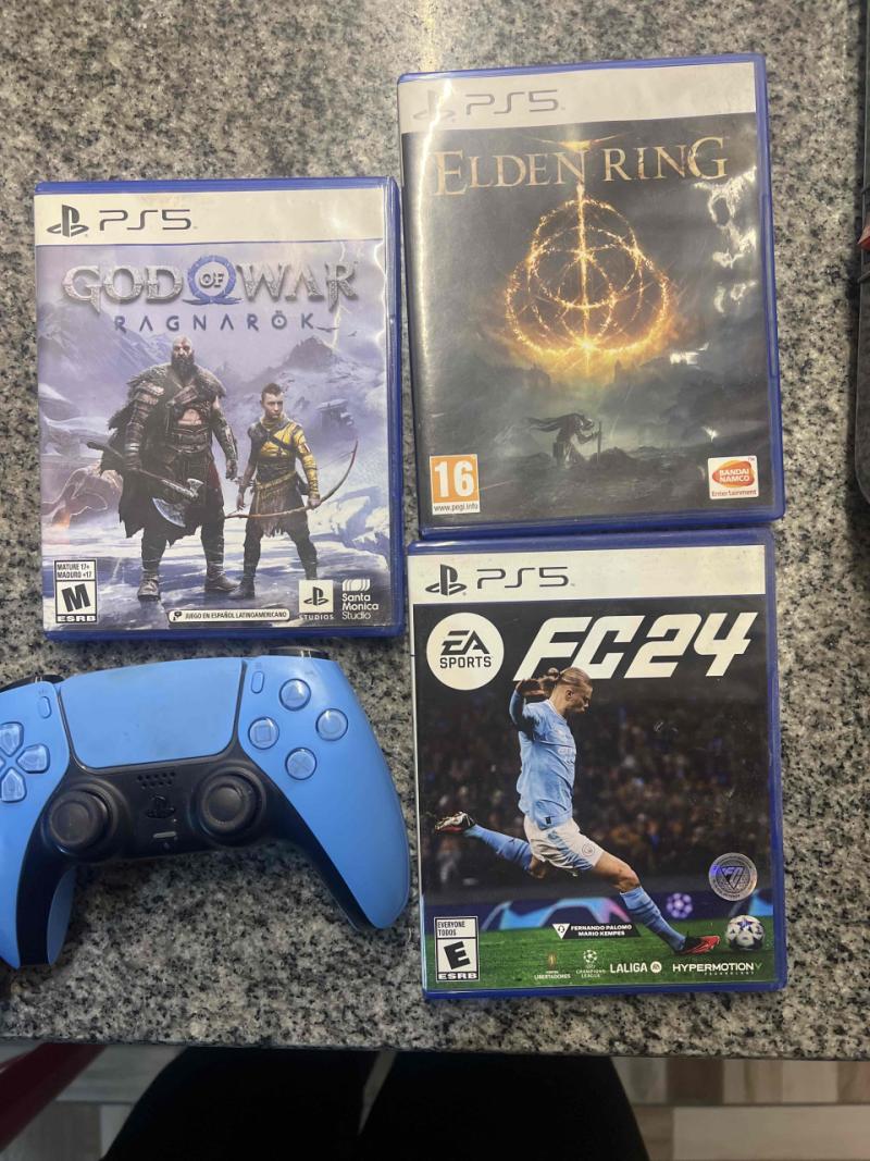 Consola PS5 con accesorios y juegos - 2