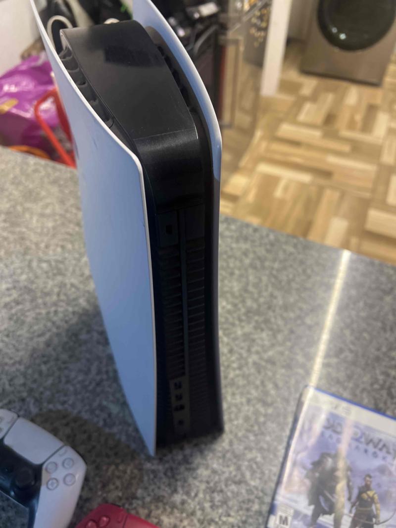 Consola PS5 con accesorios y juegos - 5
