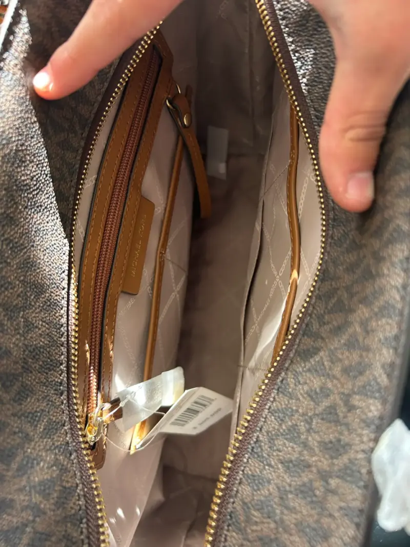 Bolso Michael Kors con funda - 6